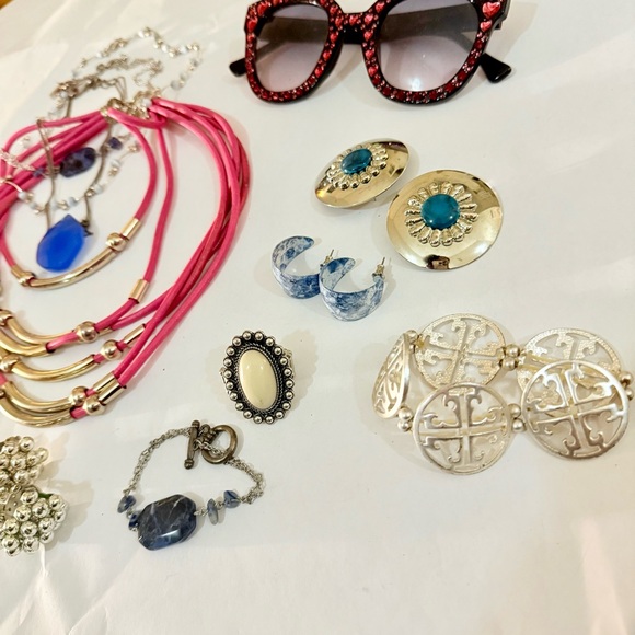 The Rosé Riviera Collection - Picture 2 of 3